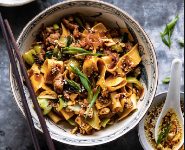 SZECHUAN PAPPARDELLE BEEF BOWL